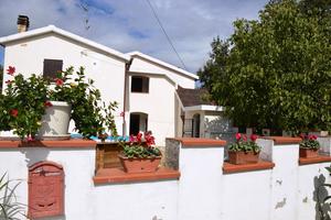 Le Querce - casolare con piscina AGOSTO