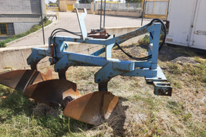 Attrezzature agricole