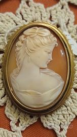 Cammeo spilla pendente