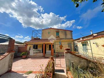 VILLA SINGOLA A SESSA AURUNCA