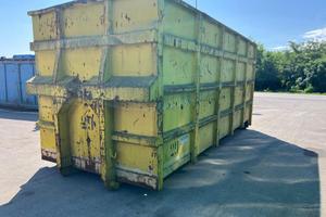 CONTAINER SCARRABILE USATO A CIELO APERTO