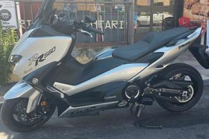tmax 560 2020