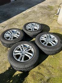 4 gomme invernali Bridgestone 215/65/R16 + cerchi