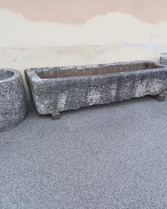Vasche antiche in pietra