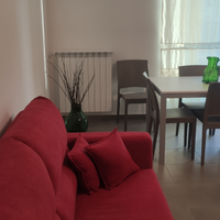 Trilocale nuovissimo lungo periodo