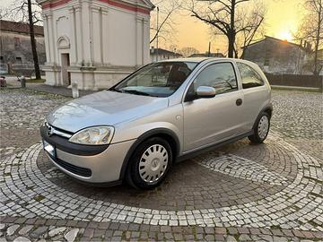Opel Corsa 1.0 Benzina NEOPATENTATI
