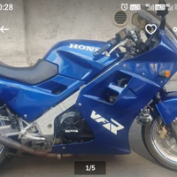 Honda VFR 750 F iscritta ASI anche per ricambi