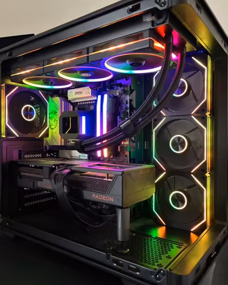 Ryzen 7 9700X - RX 9070 XT