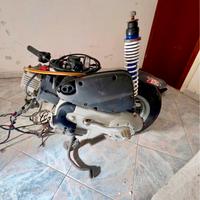 Motore piaggio 50cc 4T