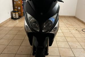 Yamaha T Max 500