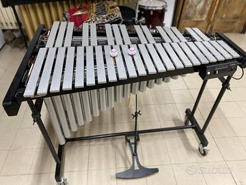 VIBRAFONO YAMAHA YV-520