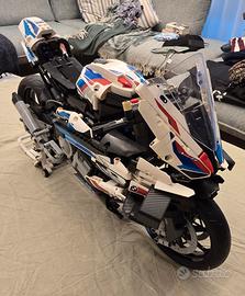 LEGO 42130 BMW M 1000 RR