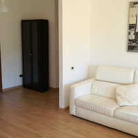 Trilocale luminoso zona piazza Tevere