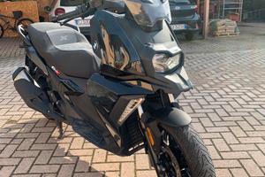 Bmw C400x