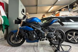 Triumph Speed triple 1050