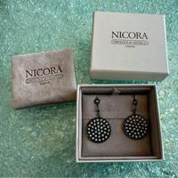 Orecchini in argento Athomie