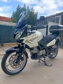 Suzuki vstrom 650 travellr 2010