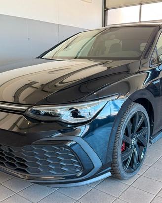 Volkswagen Golf 2.0 TDI DSG GTD