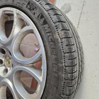 Gomme 4 stagioni Michelin 235/45 r18
