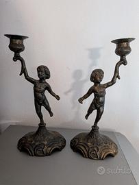 Coppia di candelabri vintage in bronzo/ottone