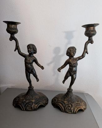 Coppia di candelabri vintage in bronzo/ottone