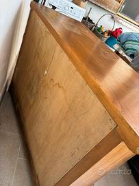 Mobile credenza in legno