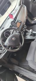 Macchina alfa romeo giulietta