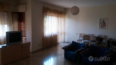 Posto letto in singola a studentessa italiana