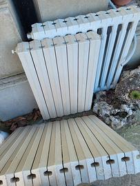 termosifoni, radiatori in ghisa