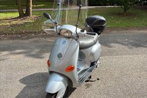 Vespa 50 ET4
