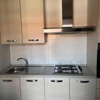Cucina color panna usata.