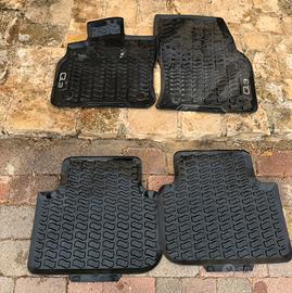 Tappetini anteriori e posteriori Audi Q3 originali