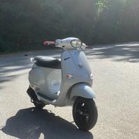 Vespa 125 ET4