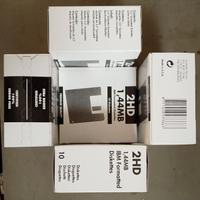 floppy disk 1,44M in scatola 