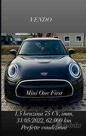 MINI One First 1.5 benzina 75 CV, colore nero