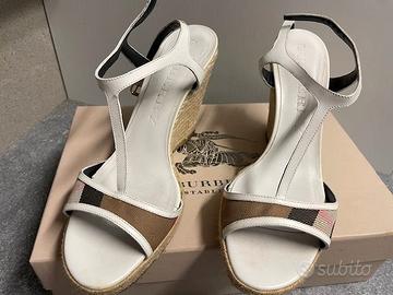 Burberry sandalo