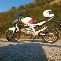 Suzuki SFV 650