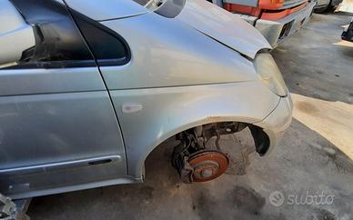 MERCEDES-BENZ VANEO 2002 - PARAFANGO DESTRO