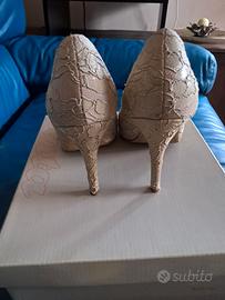 Scarpe donna color nude  con pizzo n 37