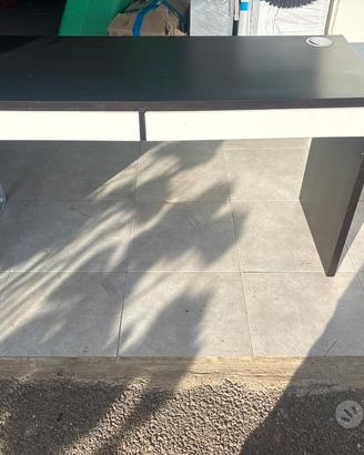Coppia Scrivania IKEA MICKE – Bicolore, 142x50 cm