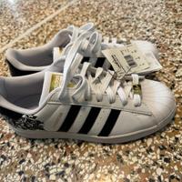 scarpe Adidas superstar  taglia 42