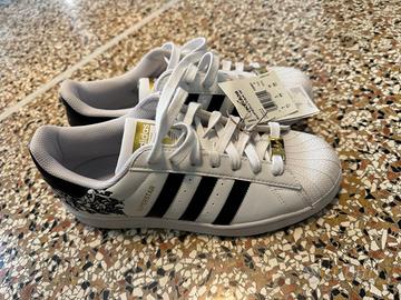 scarpe Adidas superstar  taglia 42