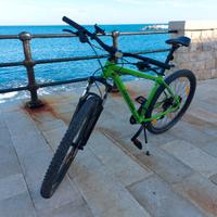 MTB Cannondale Trail 7 mis. L - Come nuova 