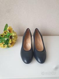 Dècolletè In Pelle Made In Italy . Tg 40