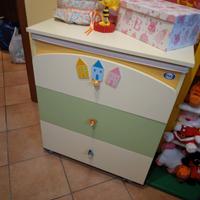 cassettiera bagnetto e lettino pali