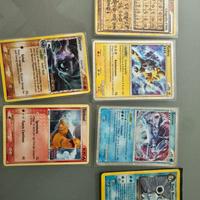 50 carte pokemon vintage e non