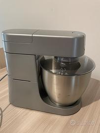 Planetaria Kenwood accessoriata