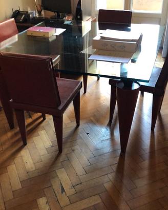 Tavolo e sei sedie di Isao Hosoe per Cassina