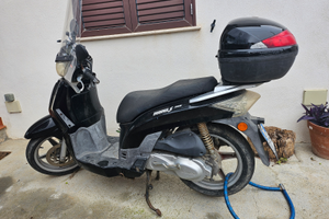 Scooter people ben tenuto