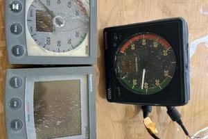 Strumenti Raymarine